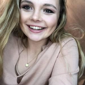 Meet your Posher, Denay